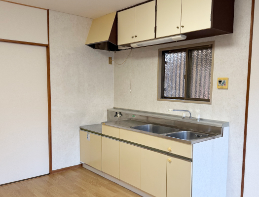 中古住宅：3LDK 知多市八幡字新道　キッチン